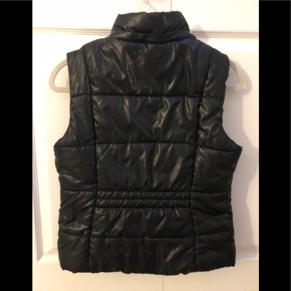 Aeropostale Black Puffer Zip Vest with print liner - Picture 4 of 6